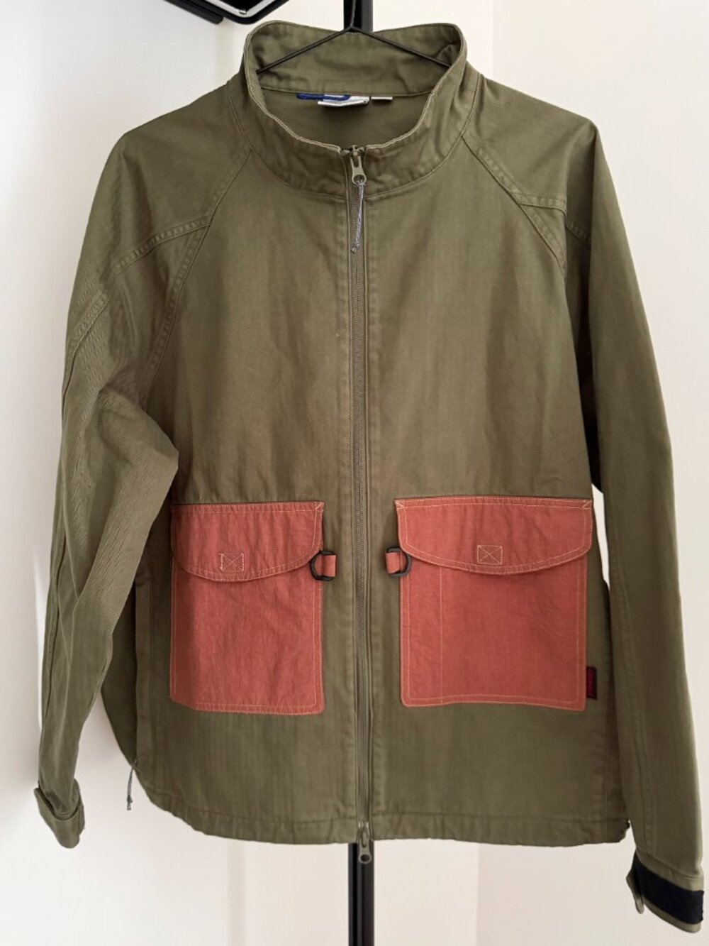NWOT Gramicci Hemlock Utility Jacket, Olive Green and Pink, Size US M Small